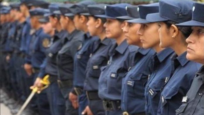 Mujeres policías admitieron haber sufrido acoso y abusos en funciones
