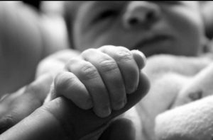SALUD Y DECISIÓN FEMENINA: cuando su afectación es el mal menor que debemos soportar