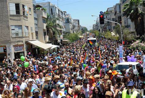 La celebración anual LGBTIQ+ volvió este año a las calles de Tel Aviv