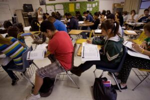 “Enseñar el pensamiento crítico”de bell hooks. Una educación transgresora para el desarrollo de la conciencia crítica