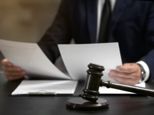 Fallo: derecho a un juicio por la determinación de la verdad
