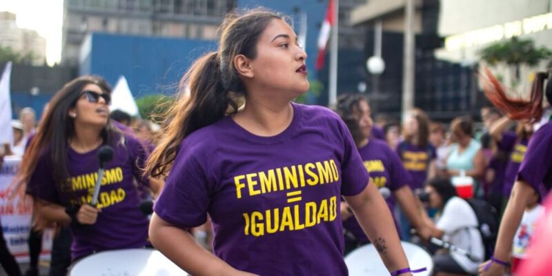 Qué es el movimiento feminista