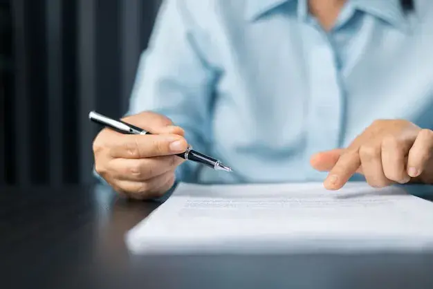 Cuando la ausencia no se justifica: el fallo que descarta el SAP y reconoce el abandono